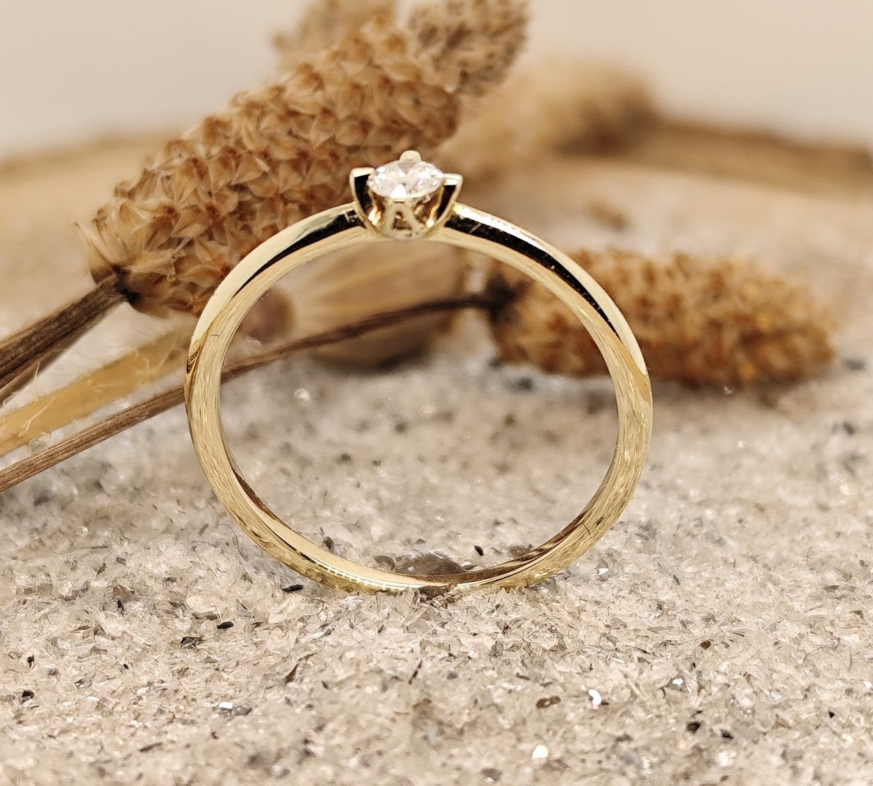 Solitär-Ring Brilliant 0,08ct Gelbgold oder Weissgold